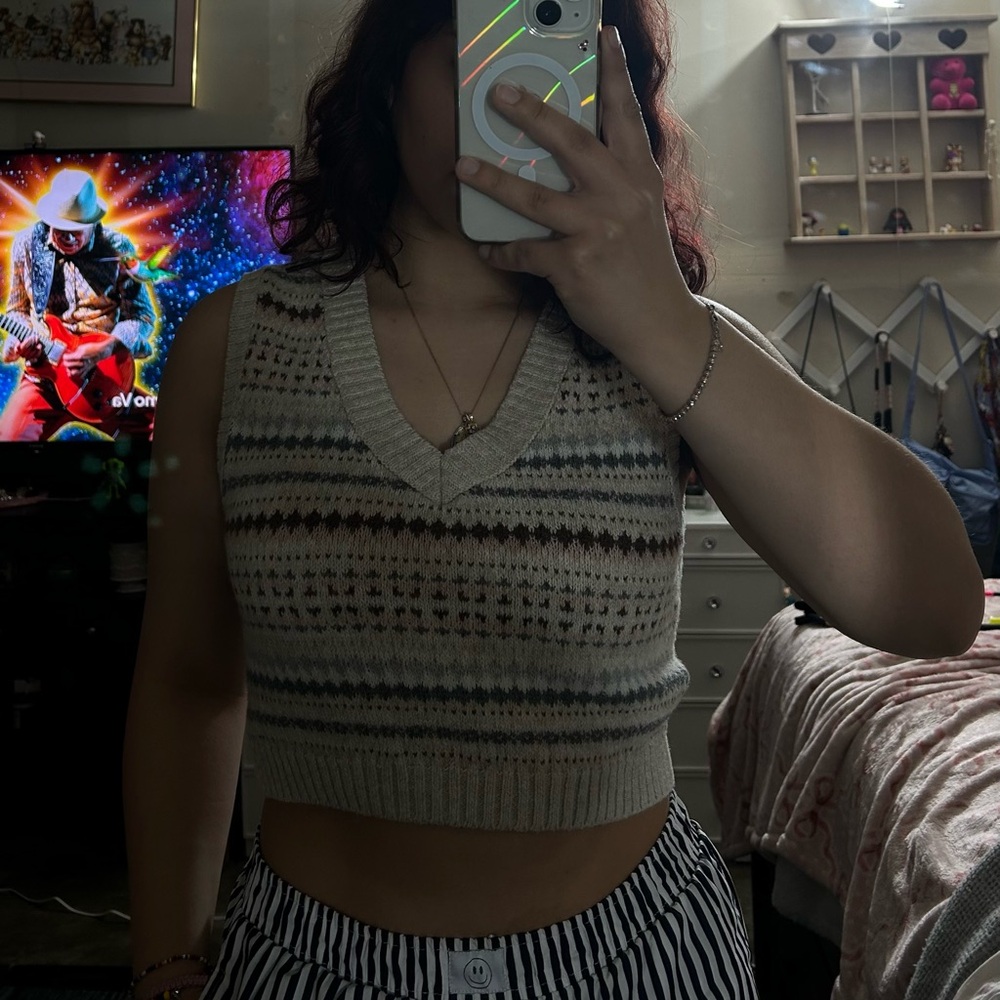 V neck sweater vest